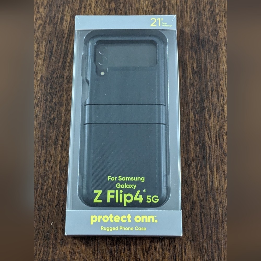 NEW Samsung Galaxy Z Flip4 5GBlack Rugged Phone Case